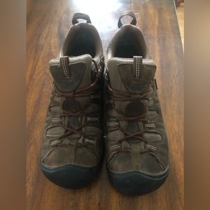 Mens KEEN Hiker shoes